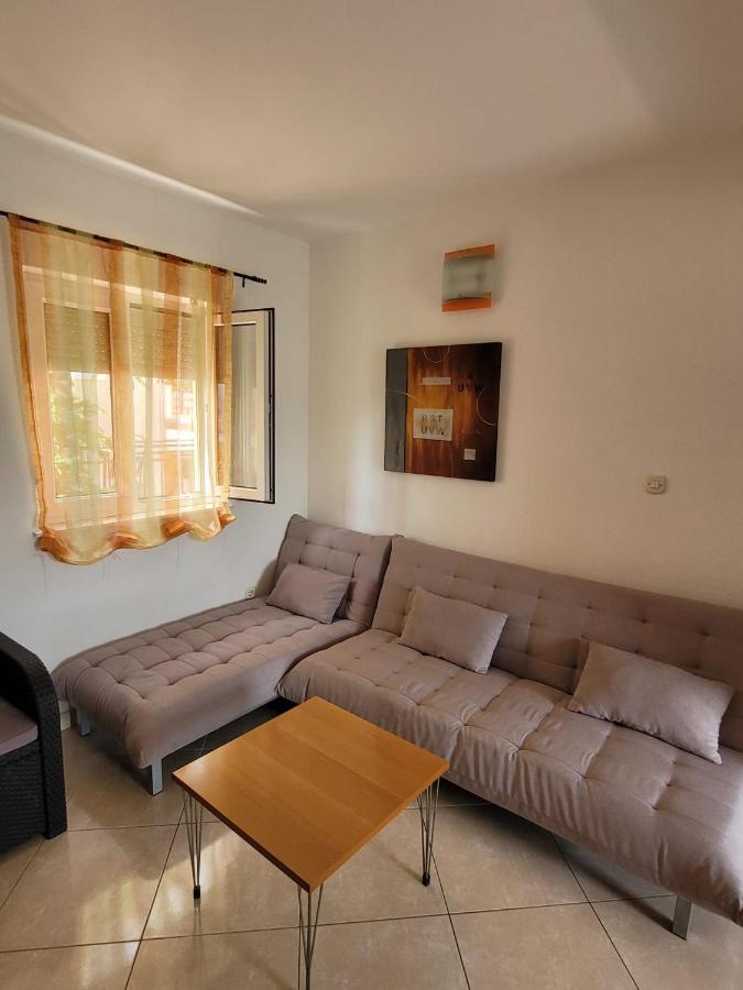 Apartment Matanovic *